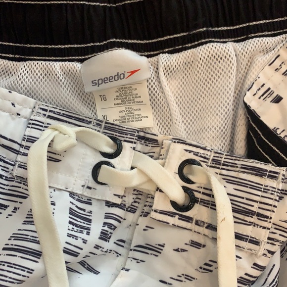 Speedo Swim trunks - Picture 5 of 6